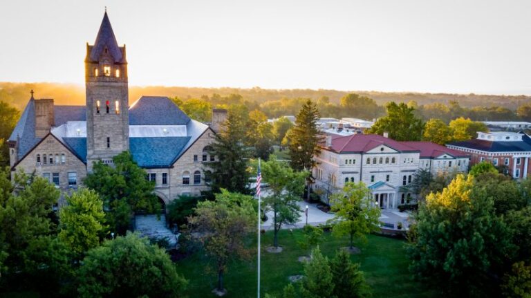 Making the Connection | Ohio Wesleyan College